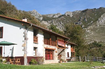 Los Riegos Los Riegos